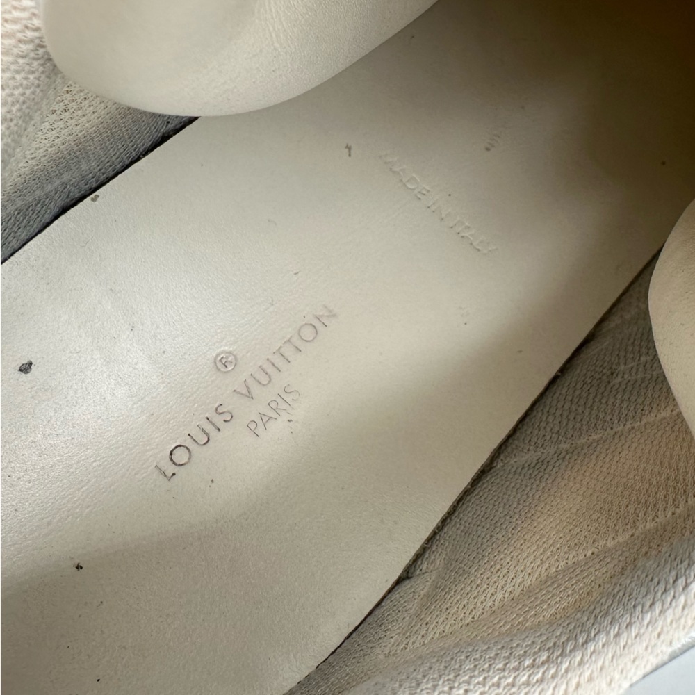 Louis Vuitton Archlight Metallic Sneakers Shoes - Picture 10 of 12